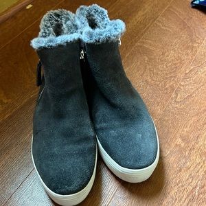 Dolce Vita Faux Fur Lined Zip Ankle Booties